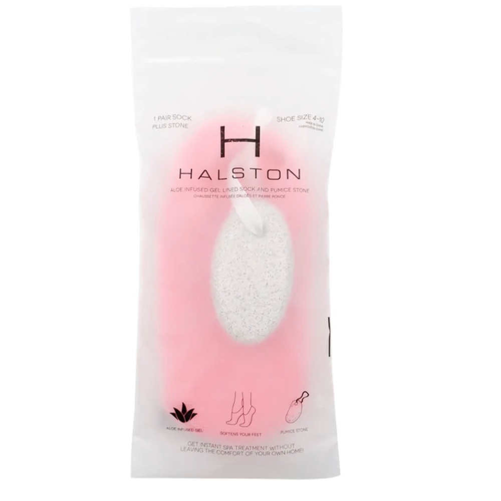 NEW Halston Ladies Aloe Infused Terry Socks With Pumice